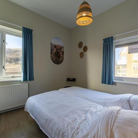 An Open Spacious Apartment Каллантсог Екстер'єр фото