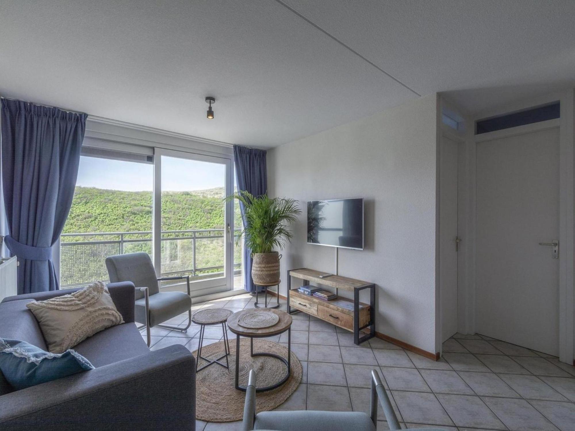 An Open Spacious Apartment Каллантсог Екстер'єр фото