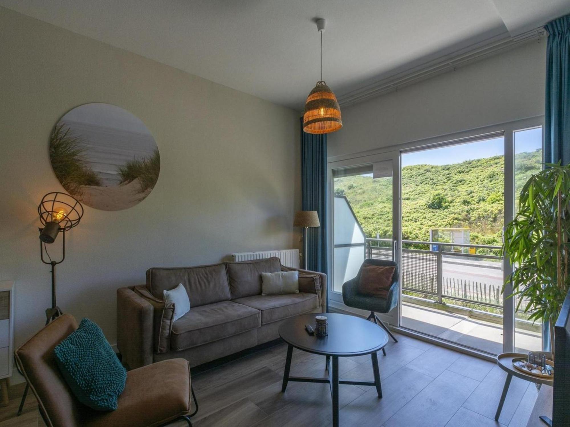An Open Spacious Apartment Каллантсог Екстер'єр фото