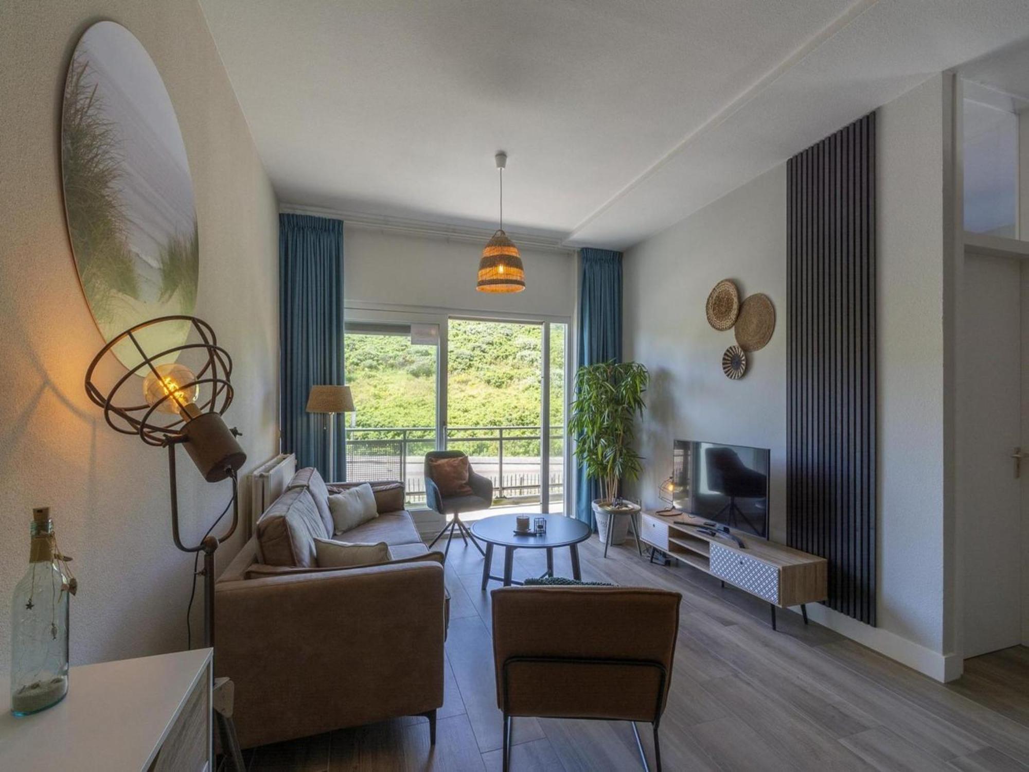 An Open Spacious Apartment Каллантсог Екстер'єр фото
